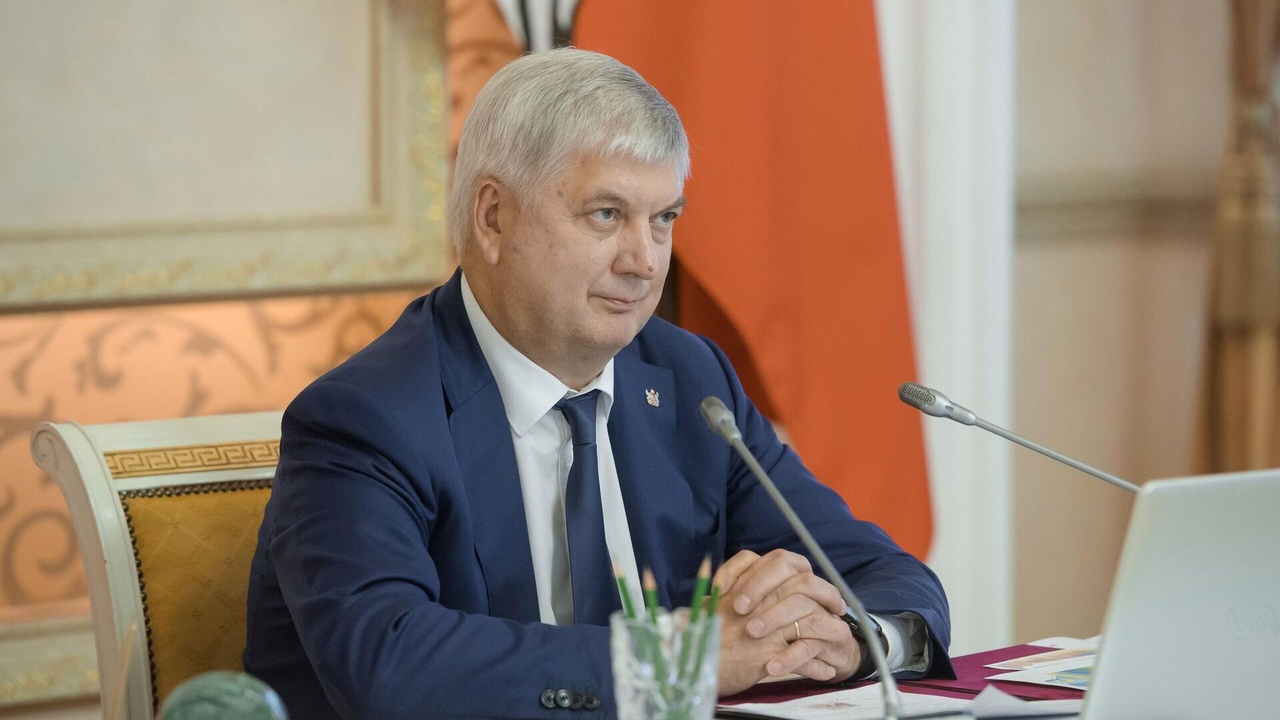 Губернатор Воронежской области Александр Гусев напомнил, что 2024 год решением Президента РФ Владимира Путина был объявлен Годом семьи.