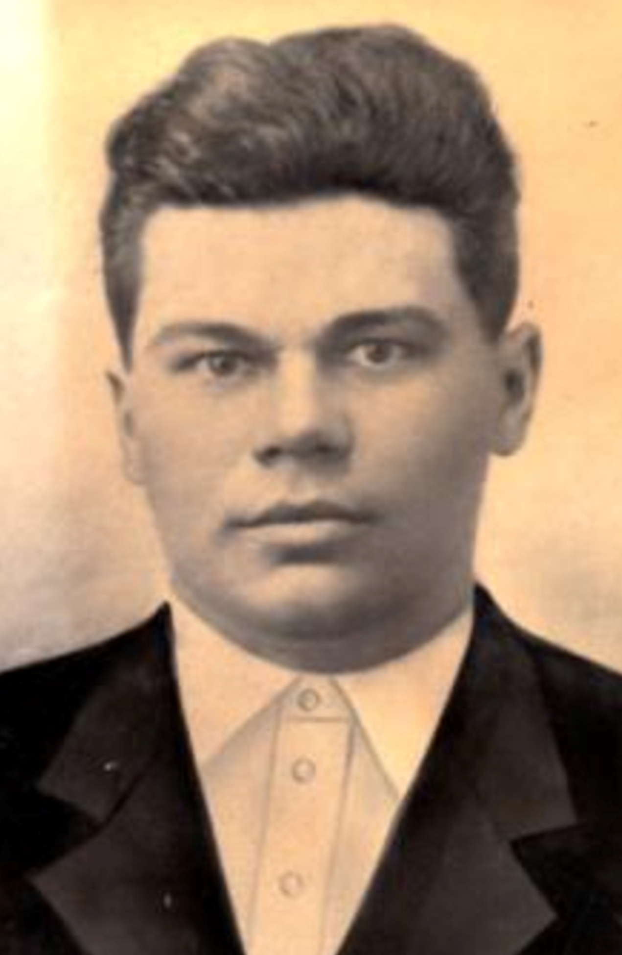 Буганов Павел Николаевич.