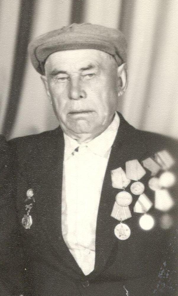 Светличный Яков Тихонович.
