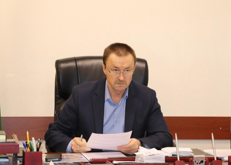 Приём граждан по личным вопросам провел глава Бутурлиновского района Юрий Матузов. Приём граждан по личным вопросам провел глава Бутурлиновского района Юрий Матузов.